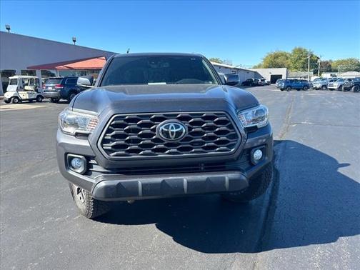 2020 Toyota Tacoma SR
