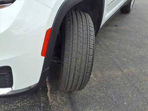 2024 Jeep Grand Cherokee L Laredo