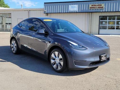 2023 Tesla Model Y Long Range Dual Motor All-Wheel Drive