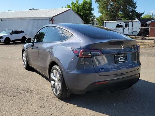 2023 Tesla Model Y Long Range Dual Motor All-Wheel Drive