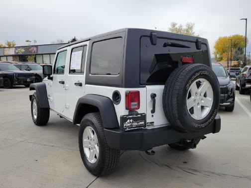 Bright White Clearcoat 2016 Jeep Wrangler Unlimited Sport