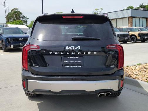 Ebony Black 2025 Kia Telluride S