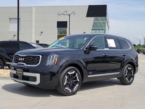 Ebony Black 2025 Kia Telluride S