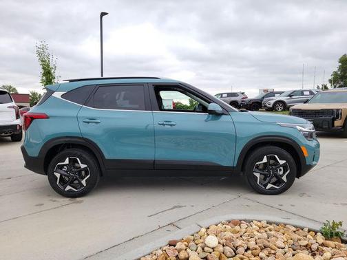 Pluton Blue 2026 Kia Seltos EX