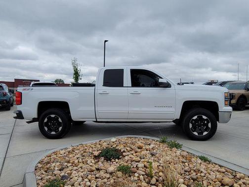 Summit White 2015 Chevrolet Silverado 1500 2LT