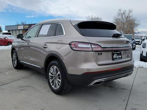 2020 Lincoln Nautilus Standard