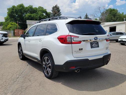 2023 Subaru Ascent Limited 8-Passenger