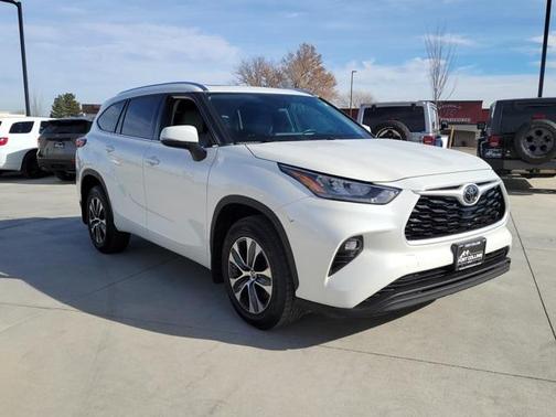 2020 Toyota Highlander XLE