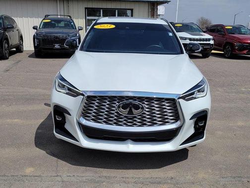 2023 INFINITI QX55 LUXE