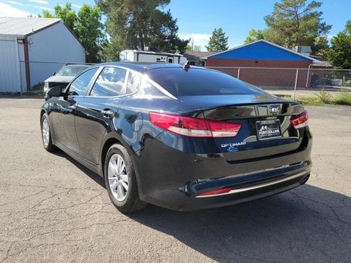 2017 Kia Optima LX