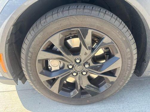 GLACIER GRAY MET TRI-COAT 2024 Ford Mustang Mach-E Select