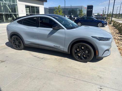 GLACIER GRAY MET TRI-COAT 2024 Ford Mustang Mach-E Select
