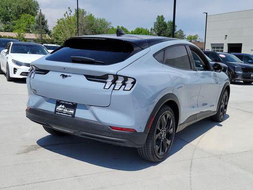 GLACIER GRAY MET TRI-COAT 2024 Ford Mustang Mach-E Select