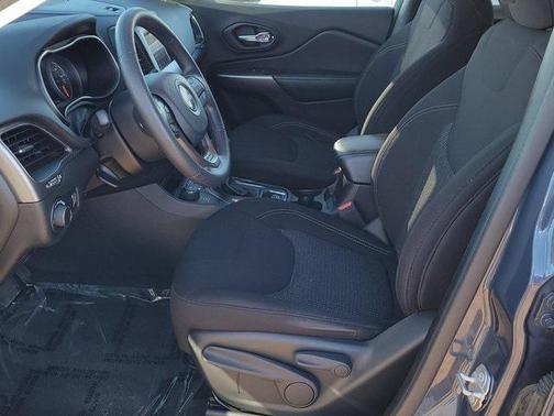 2020 Jeep Cherokee Latitude