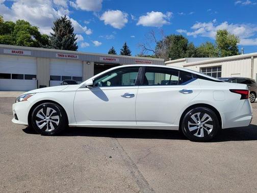 2020 Nissan Altima S FWD