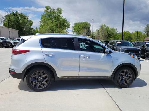 Sparkling Silver 2020 Kia Sportage S