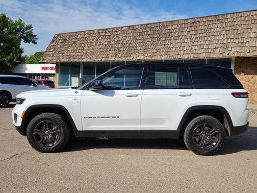 2024 Jeep Grand Cherokee 4xe Trailhawk Carb State Pkg