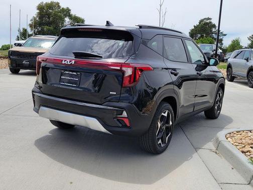 Fusion Black 2026 Kia Seltos S