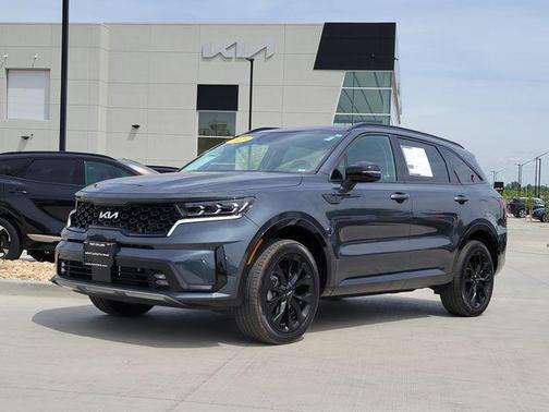 Gravity Grey 2023 Kia Sorento SX