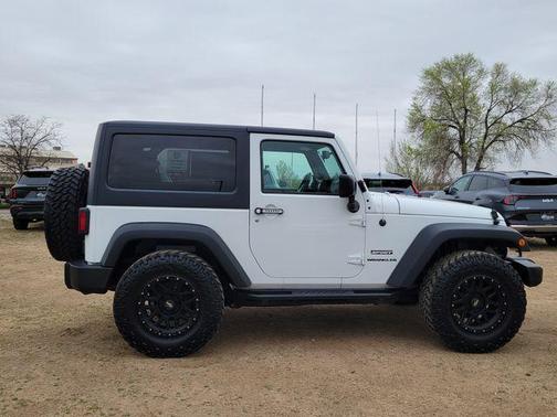 2017 Jeep Wrangler Sport