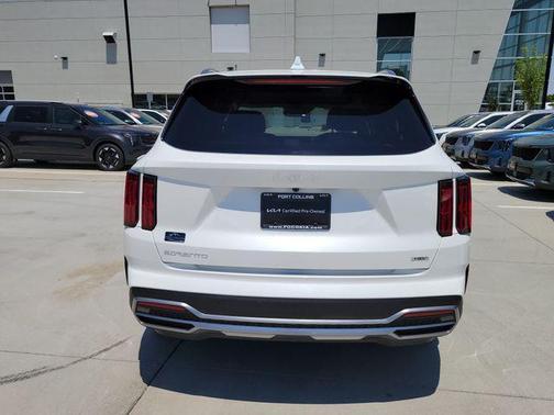 Snow White Pearl 2023 Kia Sorento Hybrid SX Prestige
