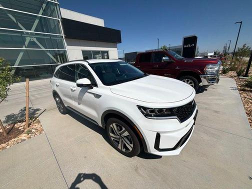 Snow White Pearl 2023 Kia Sorento Hybrid SX Prestige