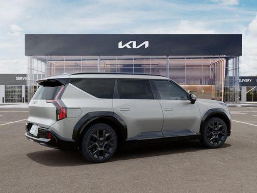 Ivory Silver 2026 Kia EV9 Land