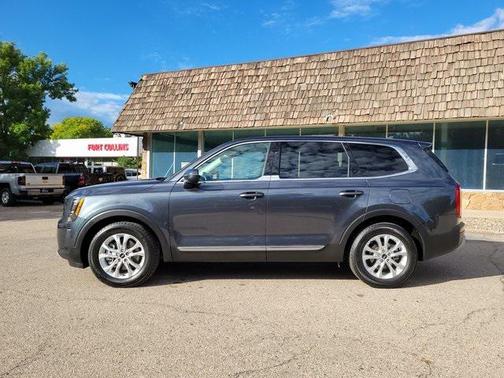 2022 Kia Telluride LX