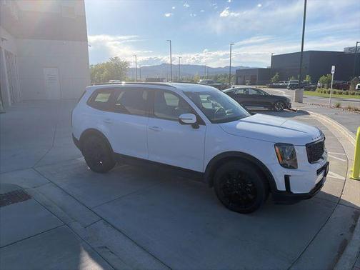 Glacial White Pearl 2021 Kia Telluride SX