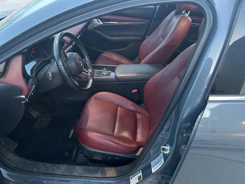 2019 Mazda Mazda3 AWD w/Premium Package