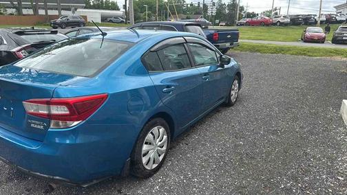 2017 Subaru Impreza 2.0i