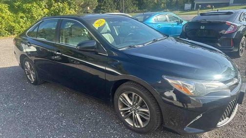 2016 Toyota Camry SE
