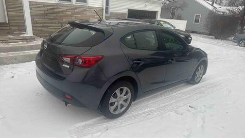 2015 Mazda Mazda3 i Sport