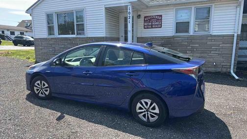2016 Toyota Prius Two