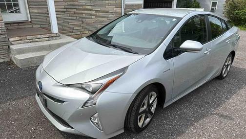 Classic Silver Metallic 2017 Toyota Prius Two Eco