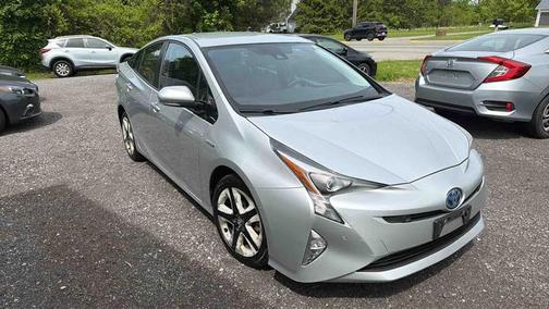 Classic Silver Metallic 2017 Toyota Prius Two Eco