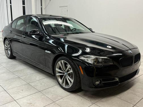 2016 BMW 528 528i Sedan 4D
