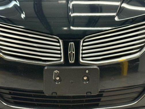 2014 Lincoln MKZ Base