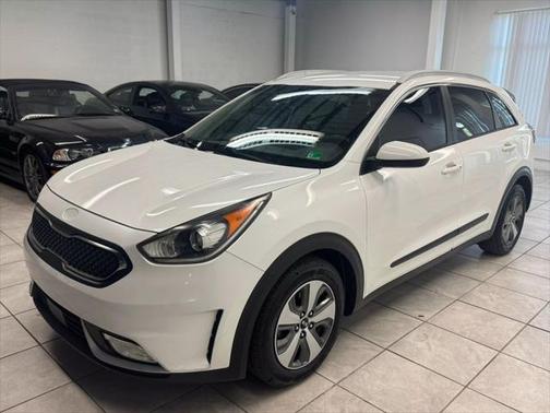 2017 Kia Niro LX