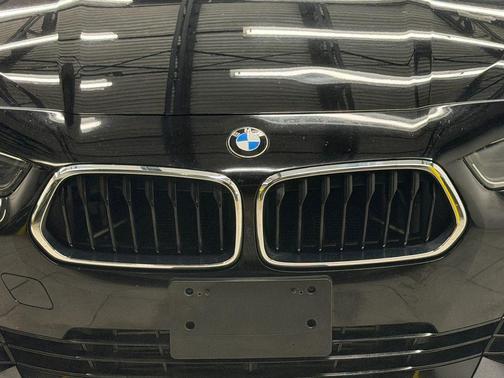 Black 2018 BMW X2 xDrive28i