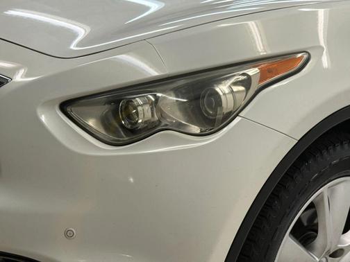 2012 INFINITI FX35 Base