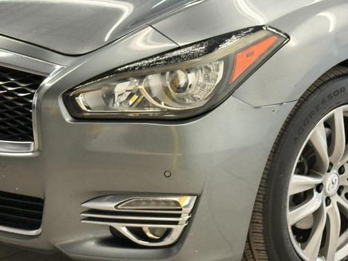 Graphite Shadow 2018 INFINITI Q70 3.7 LUXE