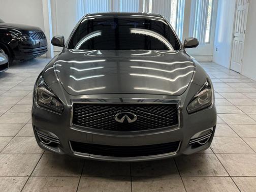 Graphite Shadow 2018 INFINITI Q70 3.7 LUXE