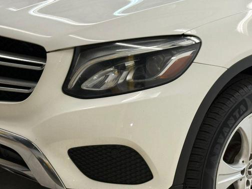 2018 Mercedes-Benz GLC 300 4MATIC