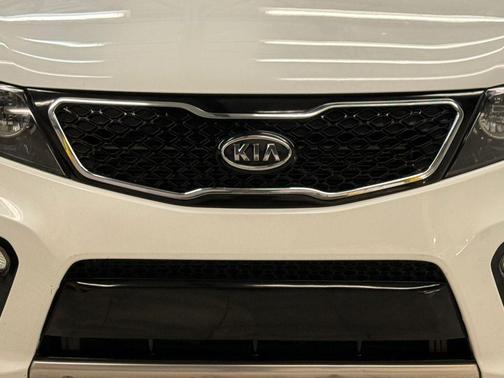 2012 Kia Sorento SX