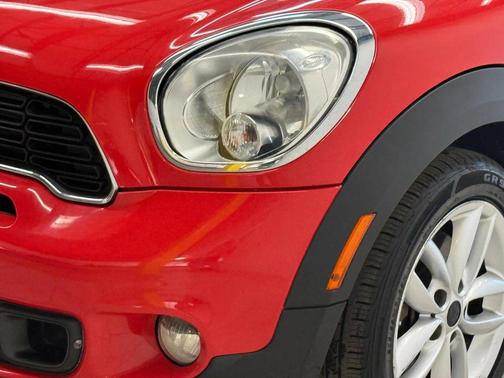 2012 MINI Cooper S Countryman Base