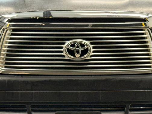 2011 Toyota Tundra Grade