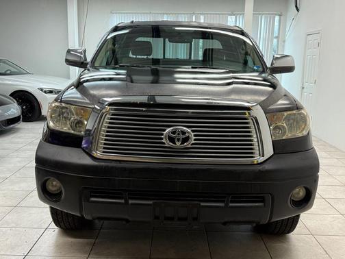 2011 Toyota Tundra Grade