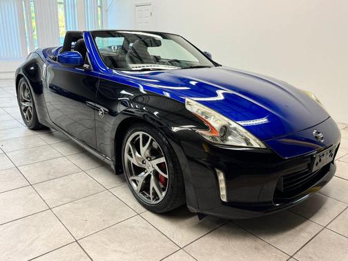 2016 Nissan 370Z Touring Sport