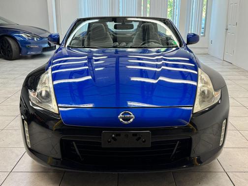 2016 Nissan 370Z Touring Sport